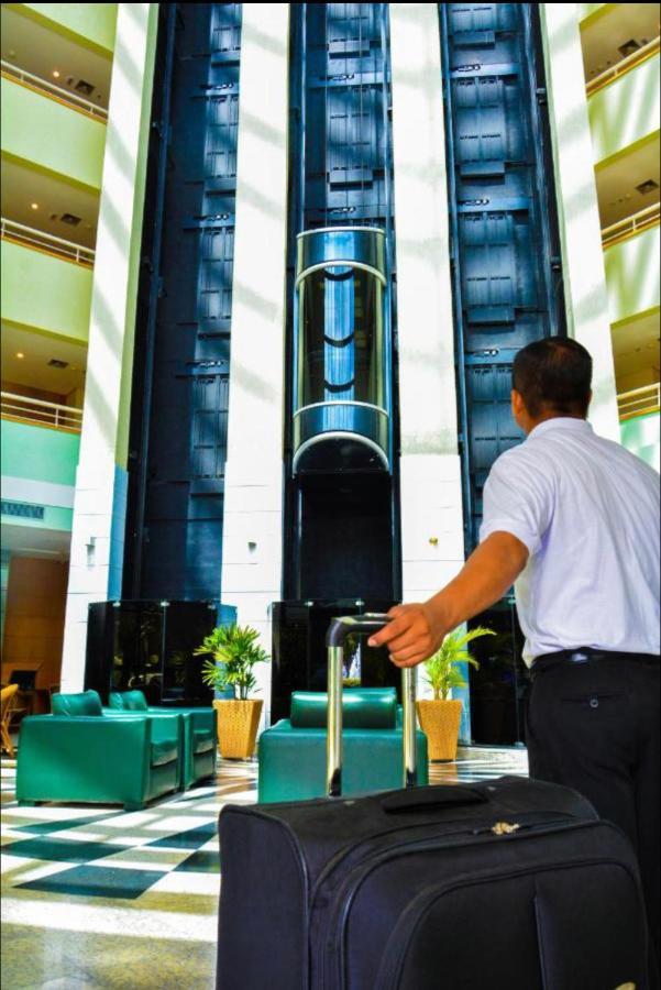 Flat No Tropical Executive Hotel マナウス エクステリア 写真