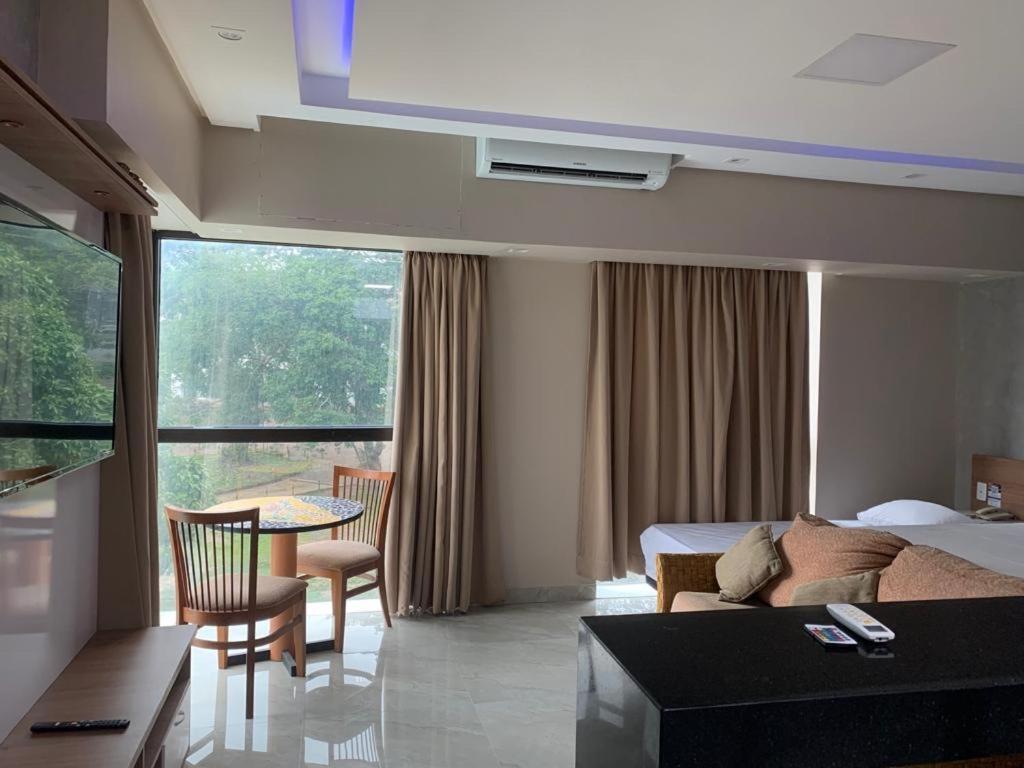 Flat No Tropical Executive Hotel マナウス エクステリア 写真